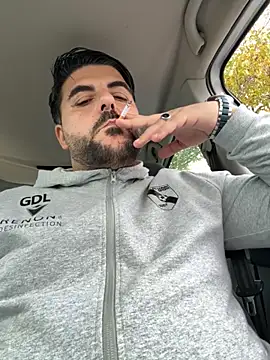 Sex-10-10 online show from October 2025 03:12:01 PM