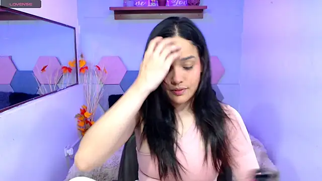 Snapshot of Lana_Pearce chatting on February 2025 01:08:02 PM Lana Pearce online show from February 2025 01:08:02 PM