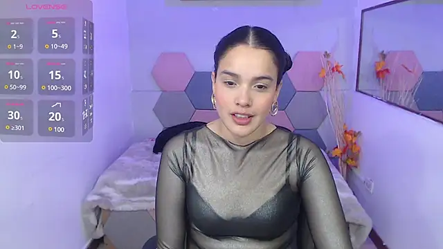 Snapshot of Lana_Pearce chatting on March 2025 12:44:02 PM Lana Pearce online show from March 2025 12:44:02 PM