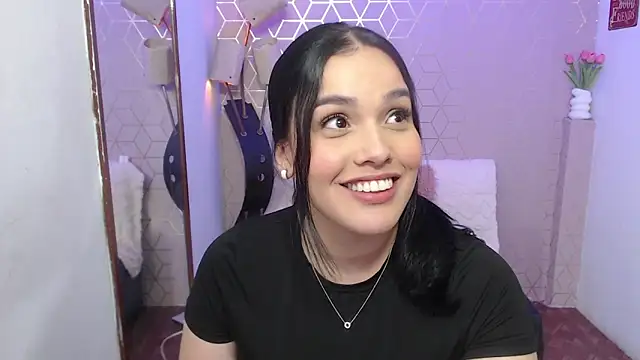 Snapshot of Lana_Pearce chatting on November 2025 10:25:01 PM Lana Pearce online show from November 2025 10:25:01 PM