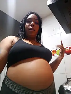 Snapshot of emma_purple_ chatting on March 2025 04:21:02 AM emma purple online show from March 2025 04:21:02 AM