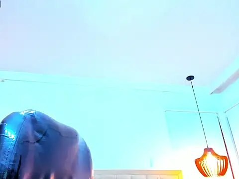 Snapshot of emma_purple_ chatting on October 2025 12:14:02 PM emma purple online show from October 2025 12:14:02 PM