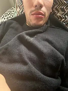 yaxxx03 online show from November 2025 01:04:01 PM