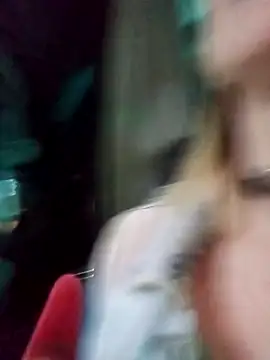 CandieGilson   online show from October 2025 11:07:01 AM