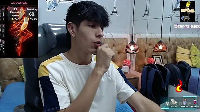 Estiv18  online show from March 2025 02:47:02 AM