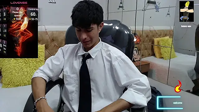 Estiv18  online show from March 2025 03:04:01 AM