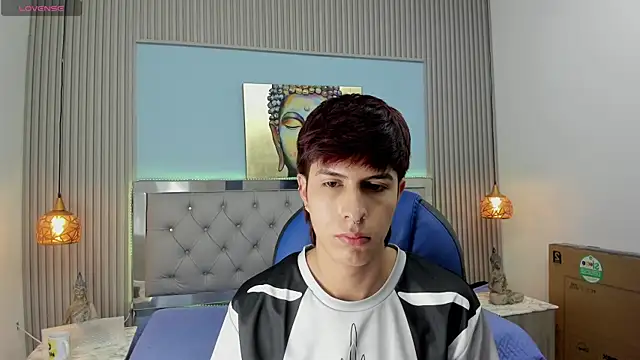 Estiv18  online show from December 2025 10:20:01 AM