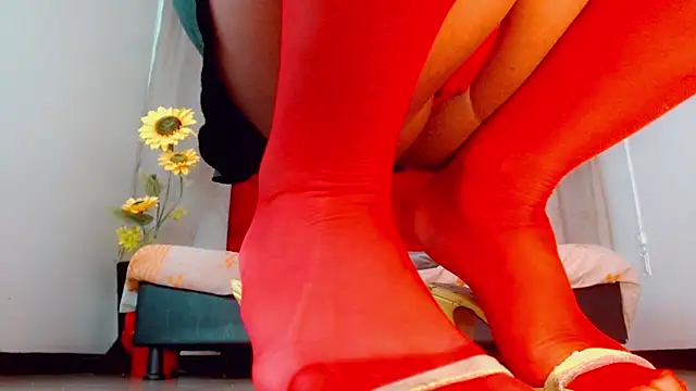 katha Crawford online show from November 2025 07:03:02 PM