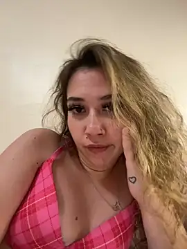 angelicasn0w online show from February 2025 07:23:01 AM