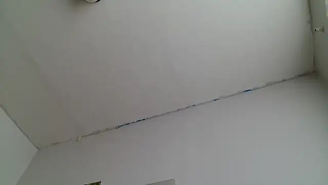 Snapshot of OskarBreno chatting on May 2026 06:32:01 AM OskarBreno online show from May 2026 06:32:01 AM