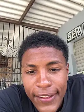 Snapshot of Bichorro chatting on September 2025 04:20:02 PM Bichorro online show from September 2025 04:20:02 PM