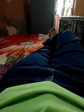Snapshot of urrubybaby chatting on September 2025 07:45:01 AM urrubybaby online show from September 2025 07:45:01 AM