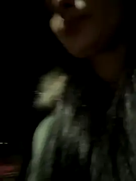 lunalovelee online show from November 2025 03:55:01 PM