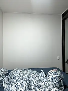 lunalovelee online show from February 2026 09:52:02 AM