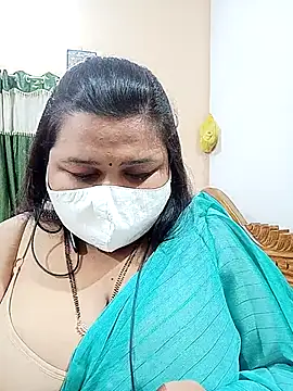 Snapshot of Meryl_Stripppp chatting on February 2025 07:49:01 PM Meryl Stripppp online show from February 2025 07:49:01 PM