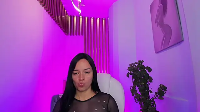 EmiliaRose  online show from February 2025 08:53:02 PM