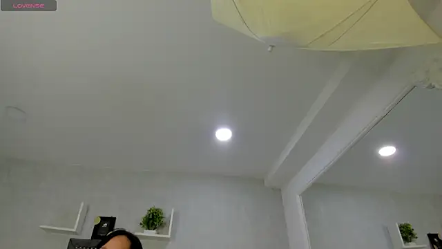 EmiliaRose  online show from November 2025 09:02:02 PM