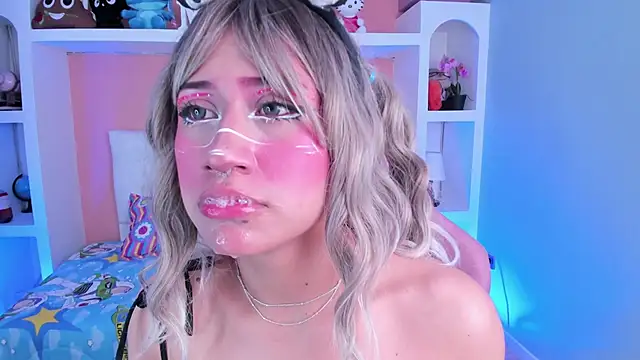 miss   megan online show from October 2025 02:40:02 AM