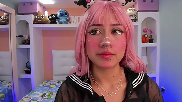 miss   megan online show from October 2025 02:31:02 AM