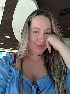 Mona Plus online show from January 2026 10:20:01 AM