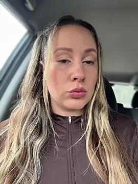 Mona Plus online show from March 2026 09:26:02 AM