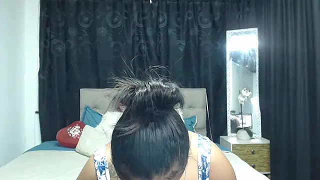 Snapshot of rebeka_kenye chatting on February 2025 02:37:01 PM rebeka kenye online show from February 2025 02:37:01 PM