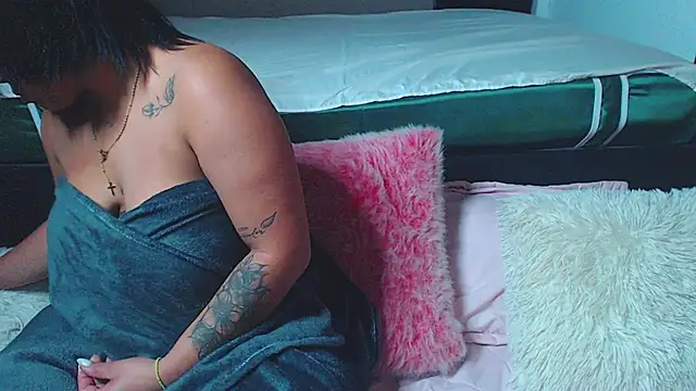 Snapshot of rebeka_kenye chatting on March 2025 10:15:01 PM rebeka kenye online show from March 2025 10:15:01 PM