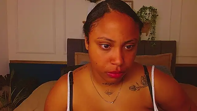 Snapshot of rebeka_kenye chatting on December 2025 07:44:01 PM rebeka kenye online show from December 2025 07:44:01 PM