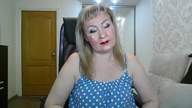 Victoria secrets  online show from November 2025 05:07:01 AM