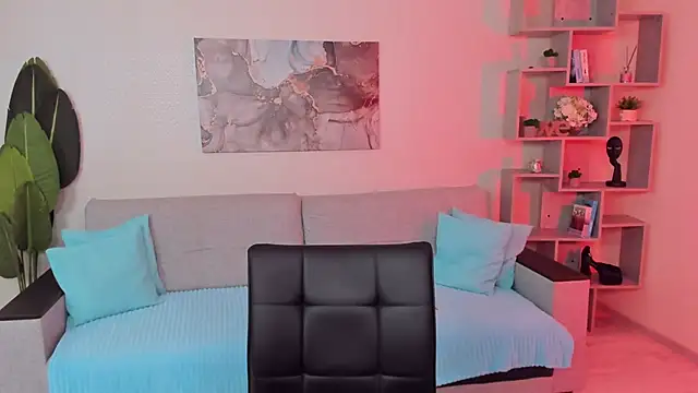 GabriellaMays online show from November 2025 05:09:02 AM