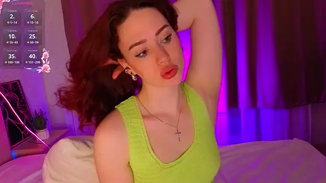 Snapshot of StacyWatts chatting on April 2026 08:25:02 PM StacyWatts online show from April 2026 08:25:02 PM