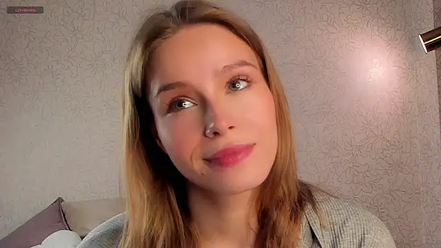 TaiteBayles online show from December 2025 01:12:02 AM