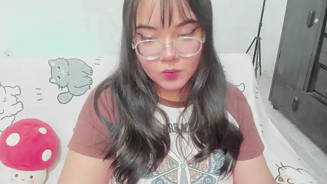 Naoko 7w7 online show from July 2026 02:41:02 PM
