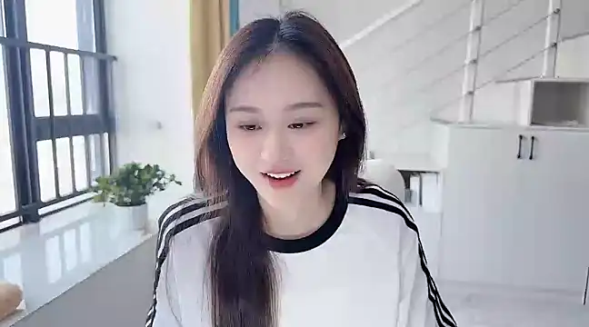 Cassie-20 online show from March 2025 06:28:02 AM