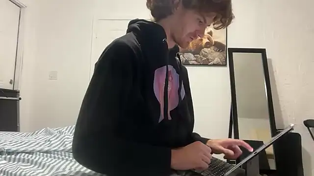 Snapshot of greekmythics chatting on December 2025 11:15:01 AM greekmythics online show from December 2025 11:15:01 AM