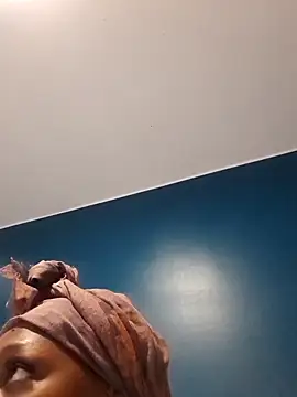 Karishma99  online show from October 2025 06:50:02 AM