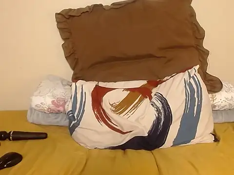 Karishma99  online show from December 2025 05:51:02 PM