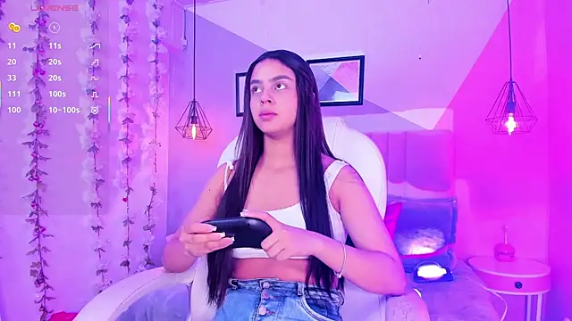 Bella walker  online show from December 2025 08:15:02 PM