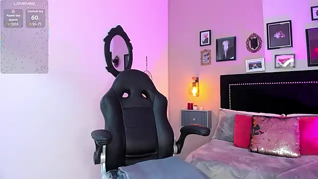 Bella walker  online show from January 2026 07:49:02 PM