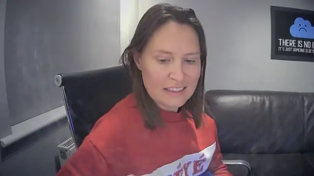 eatmypie69 online show from March 2026 10:50:01 PM