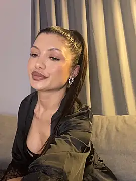 Snapshot of VanessaOssry chatting on March 2026 08:20:01 PM VanessaOssry online show from March 2026 08:20:01 PM