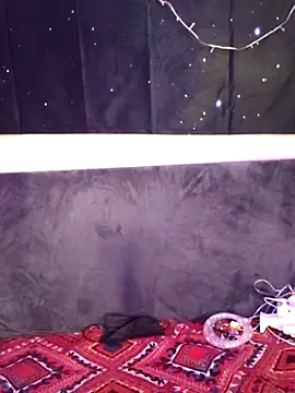 Loly2025 online show from March 2026 05:04:01 PM