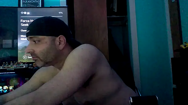 Novabear6996 online show from October 2025 07:12:02 AM