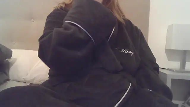 sizha6 online show from November 2025 06:45:02 AM