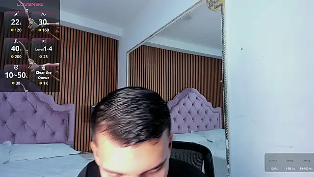 JacobRoberts1 online show from September 2025 11:37:01 AM