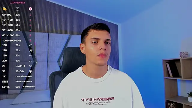 JacobRoberts1 online show from October 2025 08:20:01 PM