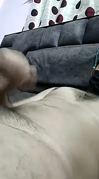 Snapshot of Daddys_Cum0855 chatting on February 2025 12:21:01 PM Daddys Cum0855 online show from February 2025 12:21:01 PM