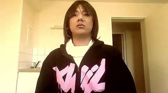 Snapshot of Queenblackx1 chatting on February 2025 03:05:01 PM Queenblackx1 online show from February 2025 03:05:01 PM