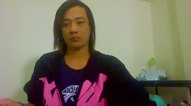 Snapshot of Queenblackx1 chatting on February 2025 12:19:02 AM Queenblackx1 online show from February 2025 12:19:02 AM