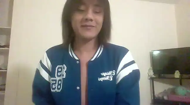 Snapshot of Queenblackx1 chatting on March 2025 12:09:02 AM Queenblackx1 online show from March 2025 12:09:02 AM